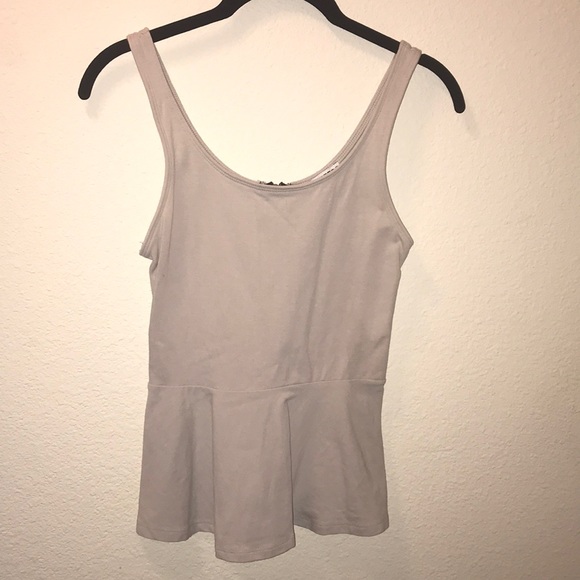 *SOLD*EUC Express Peplum Tank - Picture 1 of 3